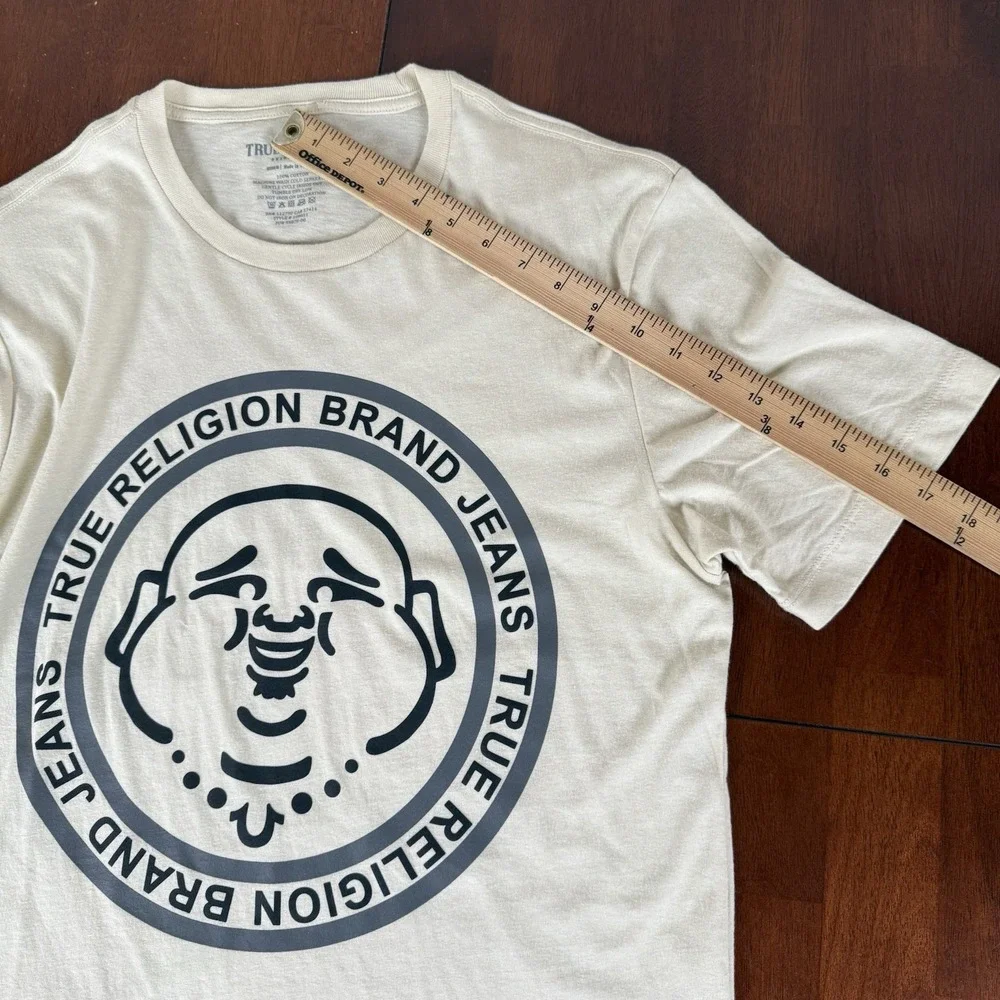 True Religion Buddha Face SS Crew Neck T-Shirt Mens Medium Fog-Beige NWT $59
